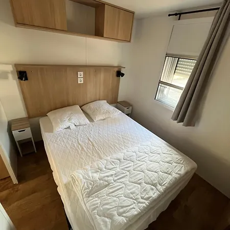 Ma105 Le Mazet Camping Vias